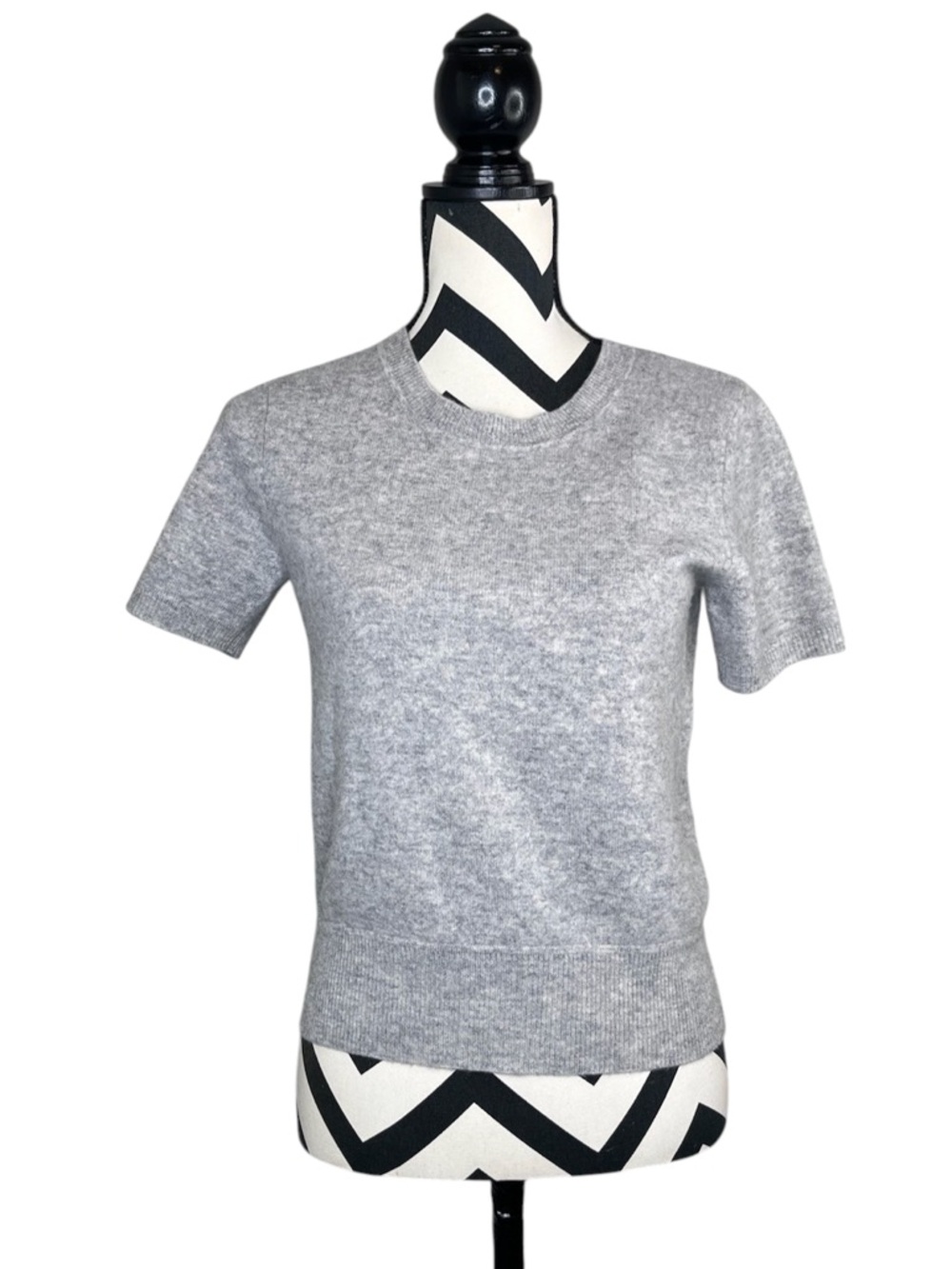 Naadam 100% Cashmere Sz S Short-Sleeve Lightweight Pull-Over Sweater